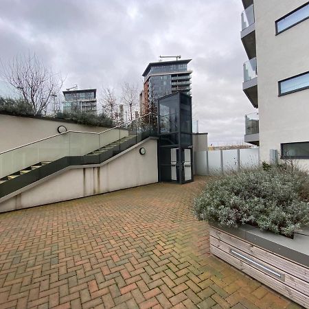 Excel Apartment Лондон Экстерьер фото